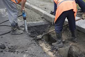 Choosing the Right Concrete Contractor in Bethesda, MD: Essential Tips