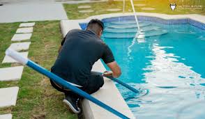 Keep Your Pool Clean with Roswell’s Expert Pool Cleaning Companies